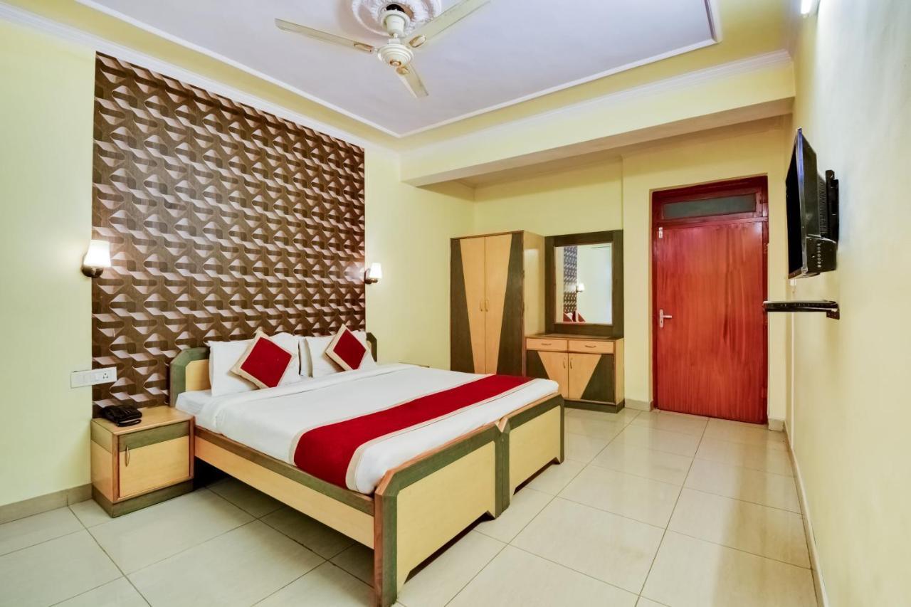 The Hotel Grace Place Inn New Delhi Eksteriør bilde