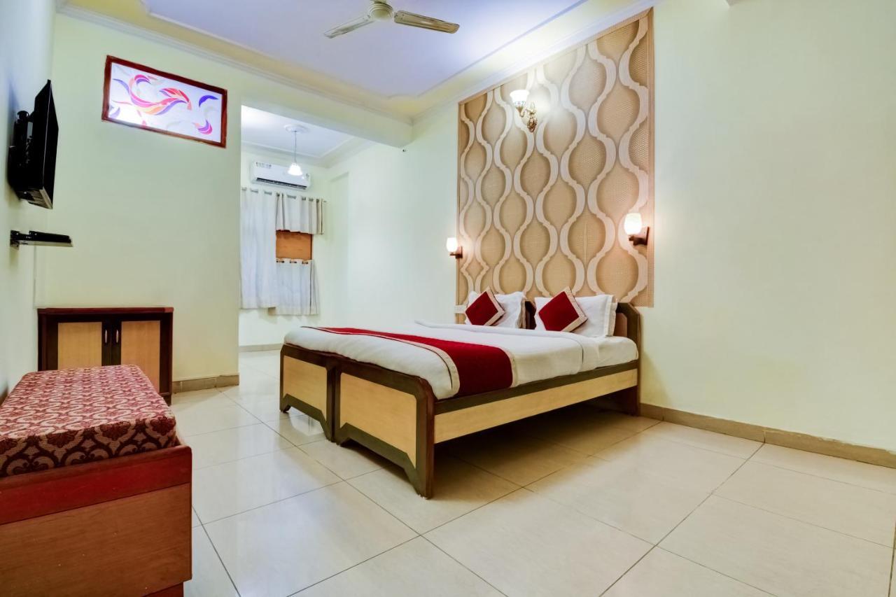 The Hotel Grace Place Inn New Delhi Eksteriør bilde