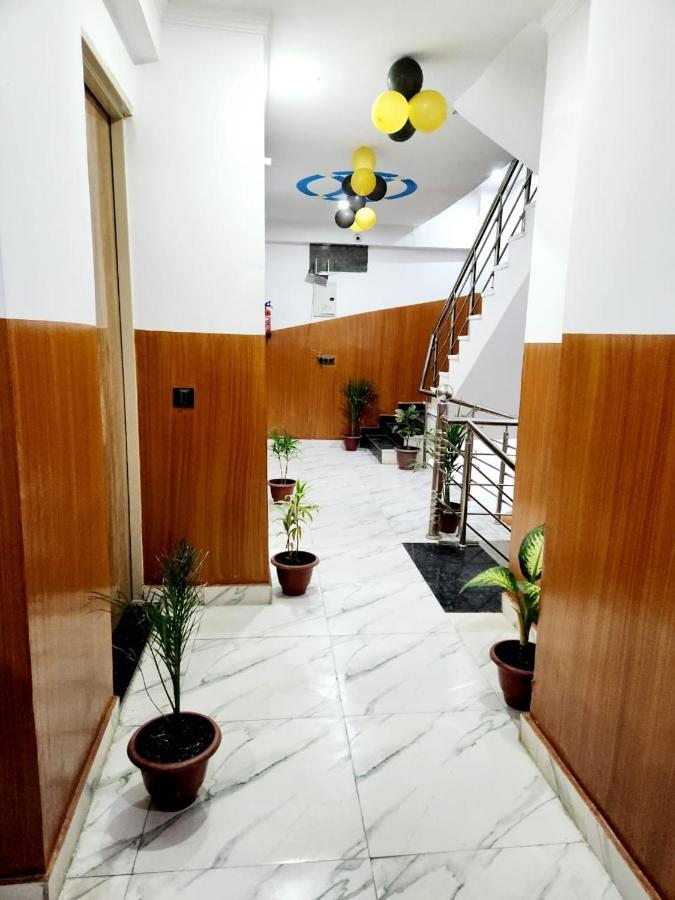 The Hotel Grace Place Inn New Delhi Eksteriør bilde